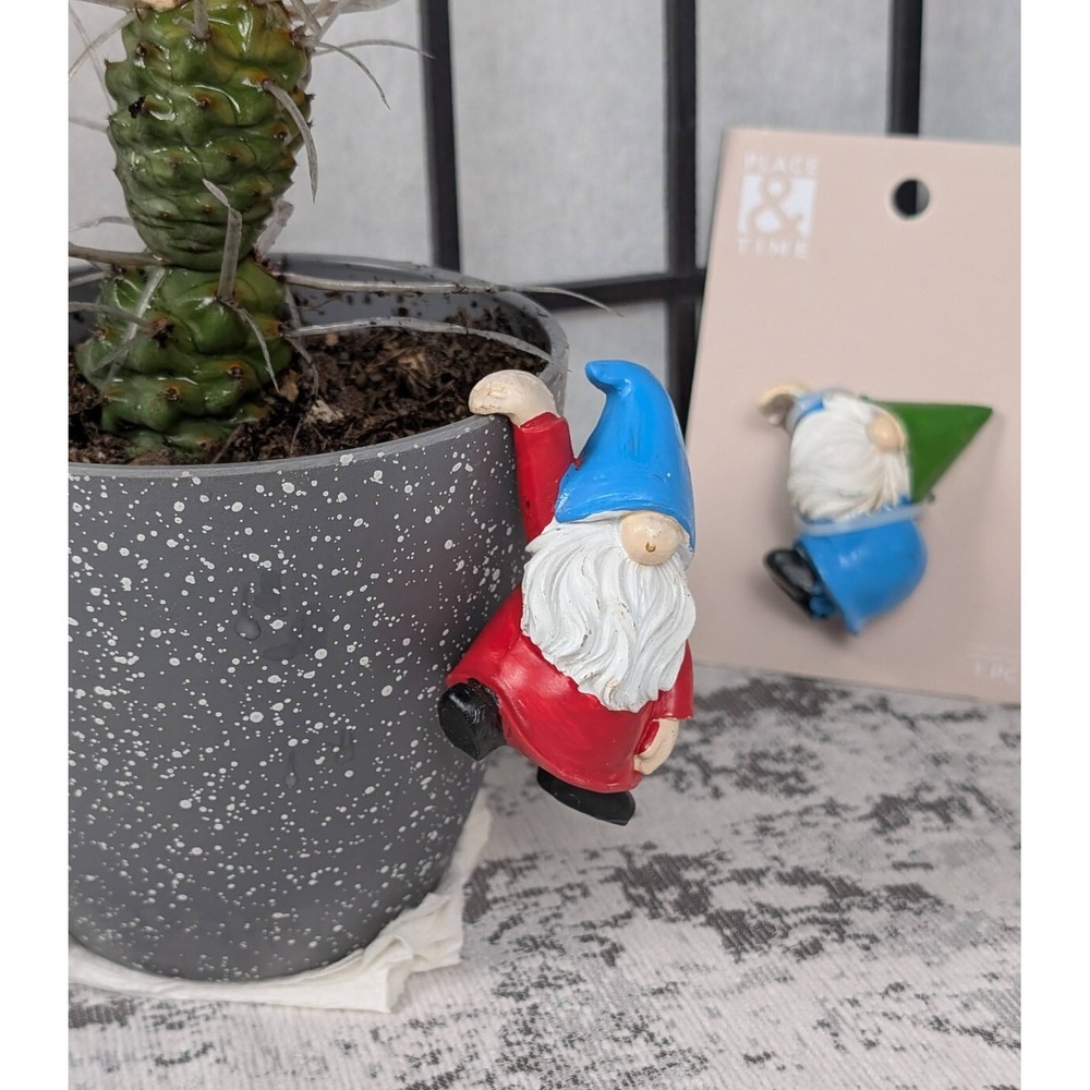 Place & Time Mini Garden Gnome Pot Percher's 2 Pieces Garden Decor NWT